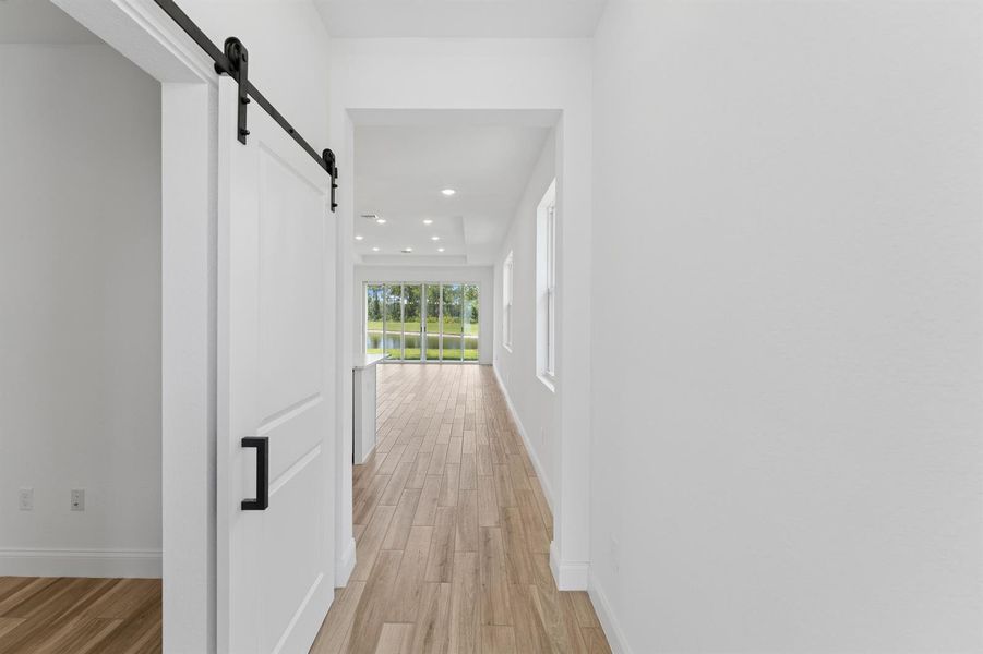Foyer Foyer