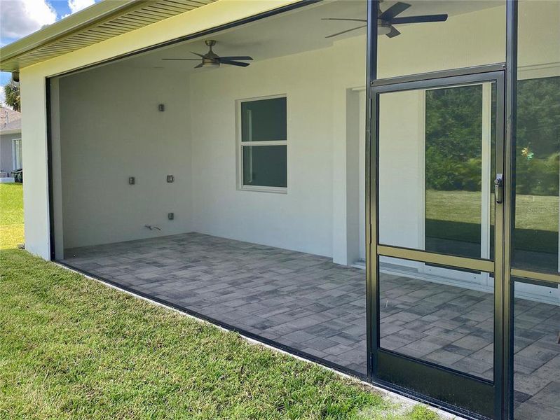 Exterior details and patio area of a home in , Port Charlotte (Image 3).