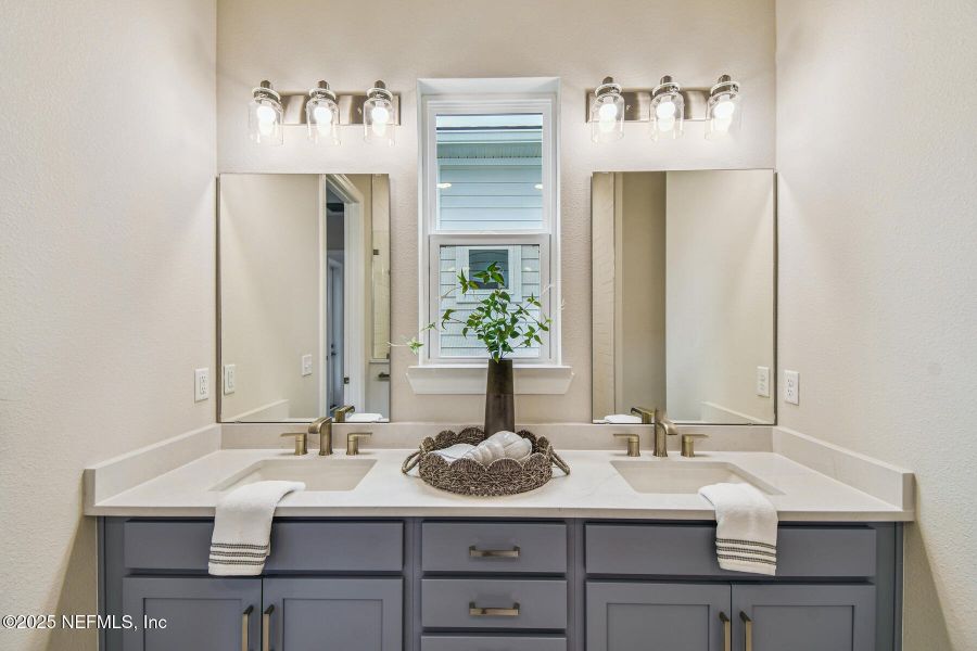 Furnished interior view inside a new home in Seabrook Village 40’ Rear Entry, Nocatee (Image 20).