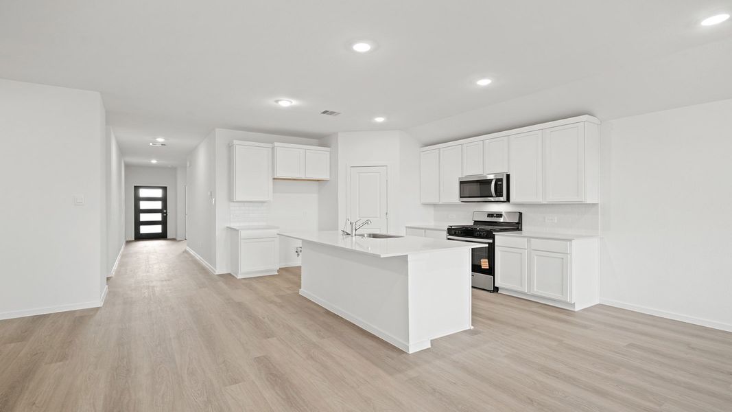 Furnished interior view inside a new home in Sunterra Lakes, Brookshire (Image 11).