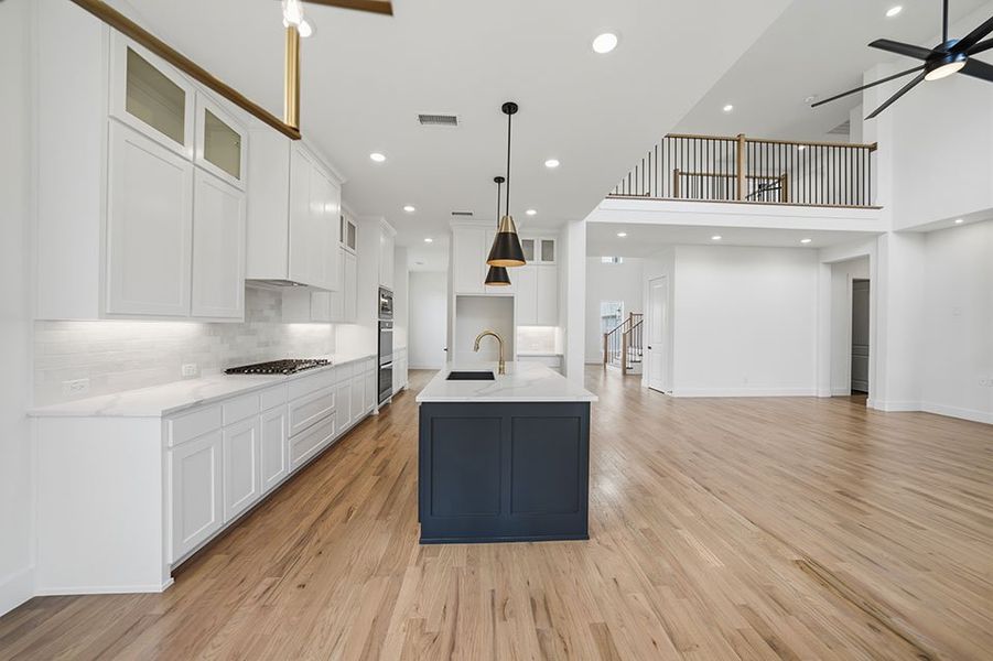 Furnished interior view inside a new home in Custer Ridge Estates, Allen (Image 8).