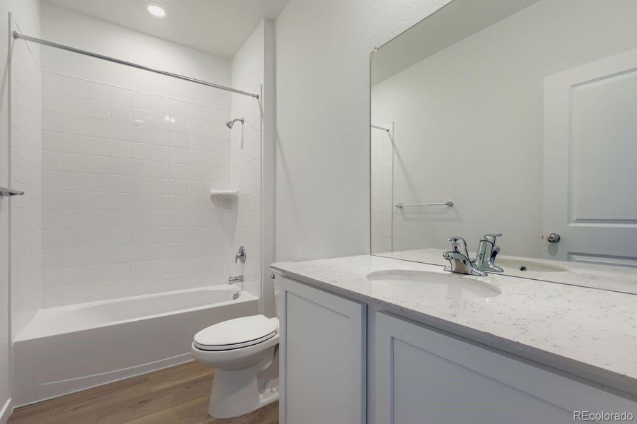 Furnished interior view inside a new home in Eastcreek Farm: The Camden Collection, Thornton (Image 5). Furnished interior view inside a new home in Eastcreek Farm: The Camden Collection, Thornton (Image 5).