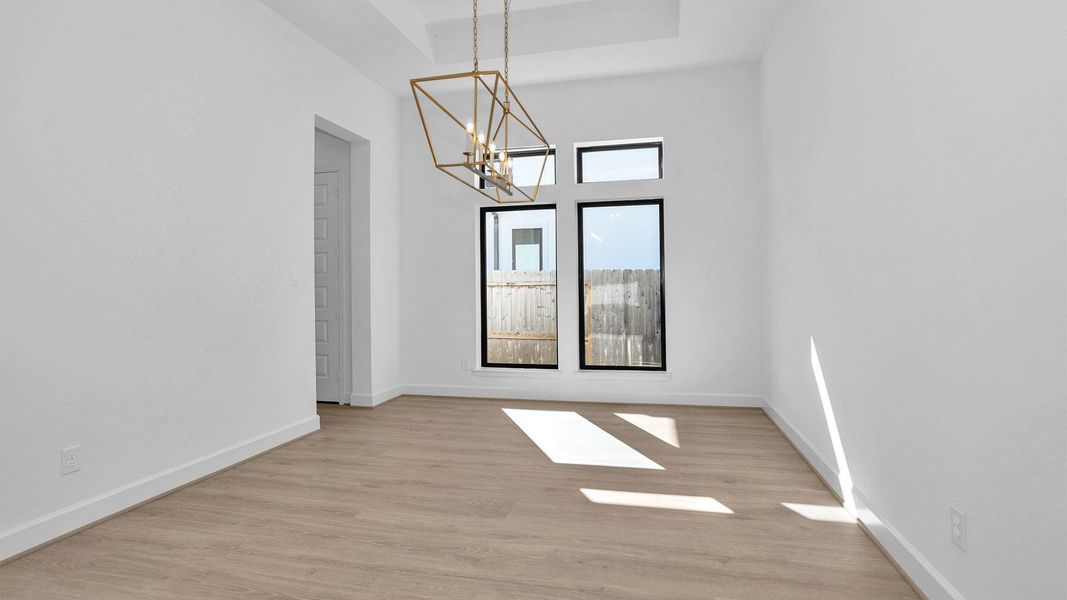 Spacious, unfurnished interior of a new home in Sienna 65' - Valencia, Missouri City (Image 9). Spacious, unfurnished interior of a new home in Sienna 65' - Valencia, Missouri City (Image 9).