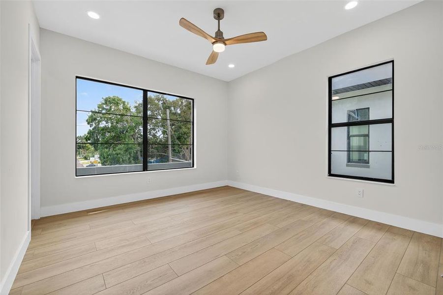 Spacious, unfurnished interior of a new home in , St. Petersburg (Image 20). Spacious, unfurnished interior of a new home in , St. Petersburg (Image 20).