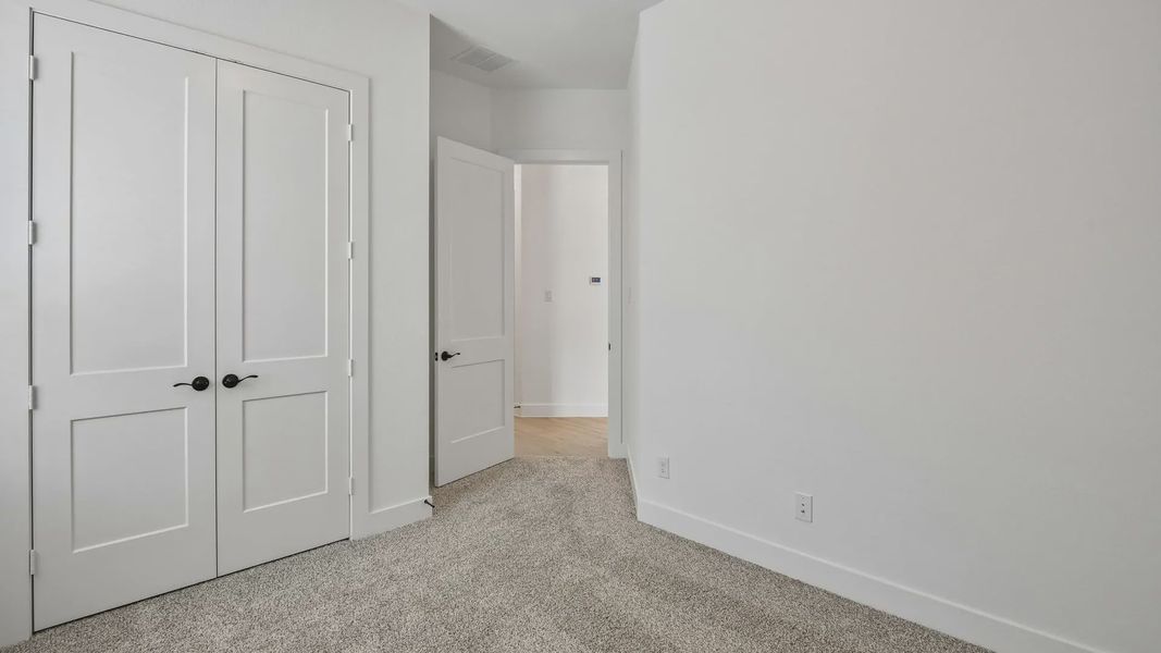 Spacious, unfurnished interior of a new home in Artavia, Conroe (Image 43).
