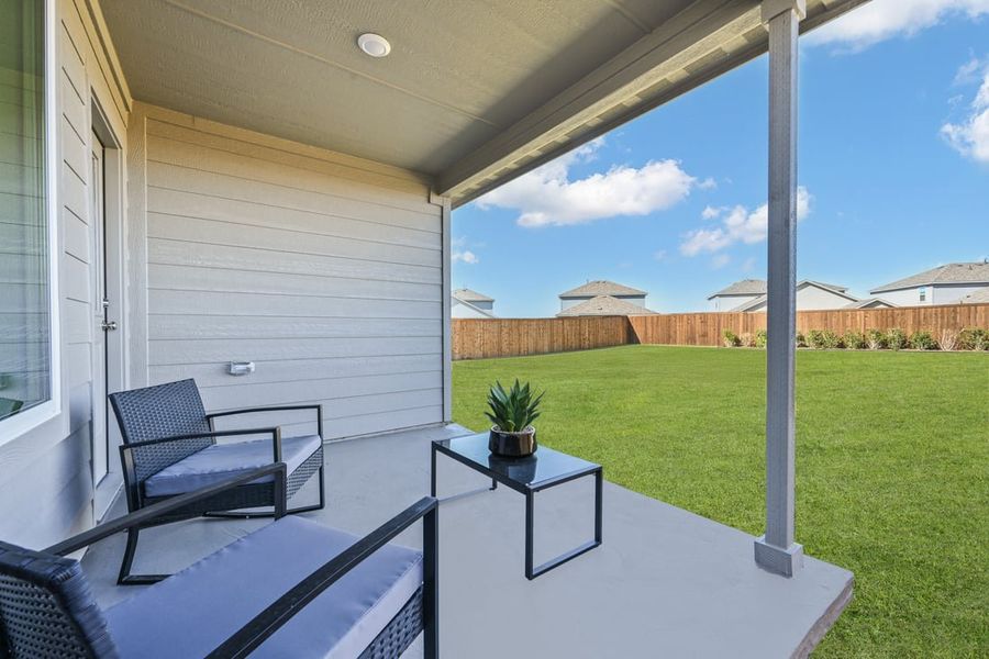 Representative exterior details of a home built from the Kyle by Taylor Morrison in River Ridge, Crandall (Image 4).
