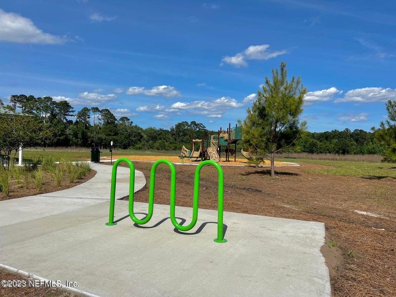 Community amenities in Summerglen, Jacksonville (Image 23).