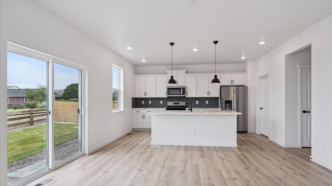 Furnished interior view inside a new home in Silver Peaks, Lochbuie (Image 4). Furnished interior view inside a new home in Silver Peaks, Lochbuie (Image 4).
