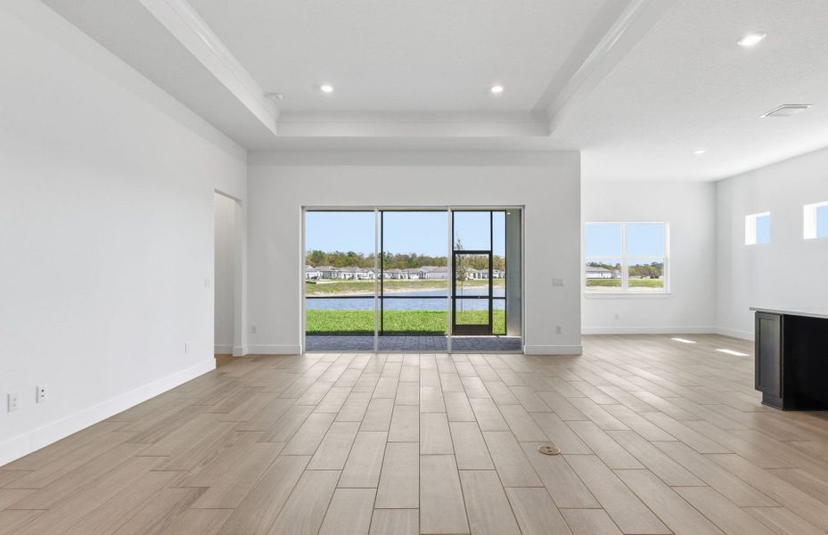 Spacious, unfurnished interior of a new home in Del Webb River Reserve, Spring Hill (Image 17). Spacious, unfurnished interior of a new home in Del Webb River Reserve, Spring Hill (Image 17).