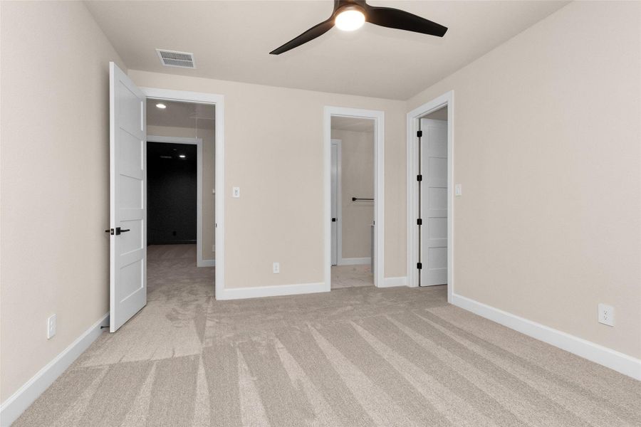 Spacious, unfurnished interior of a new home in , Montgomery (Image 37).