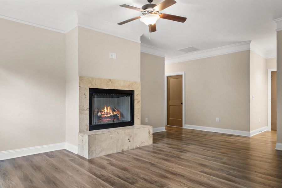 Spacious, unfurnished interior of a new home in , Orangeburg (Image 15). Spacious, unfurnished interior of a new home in , Orangeburg (Image 15).
