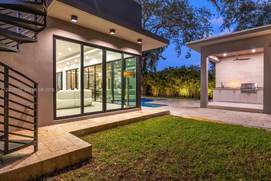 Exterior details and patio area of a home in , Biscayne Park (Image 33).