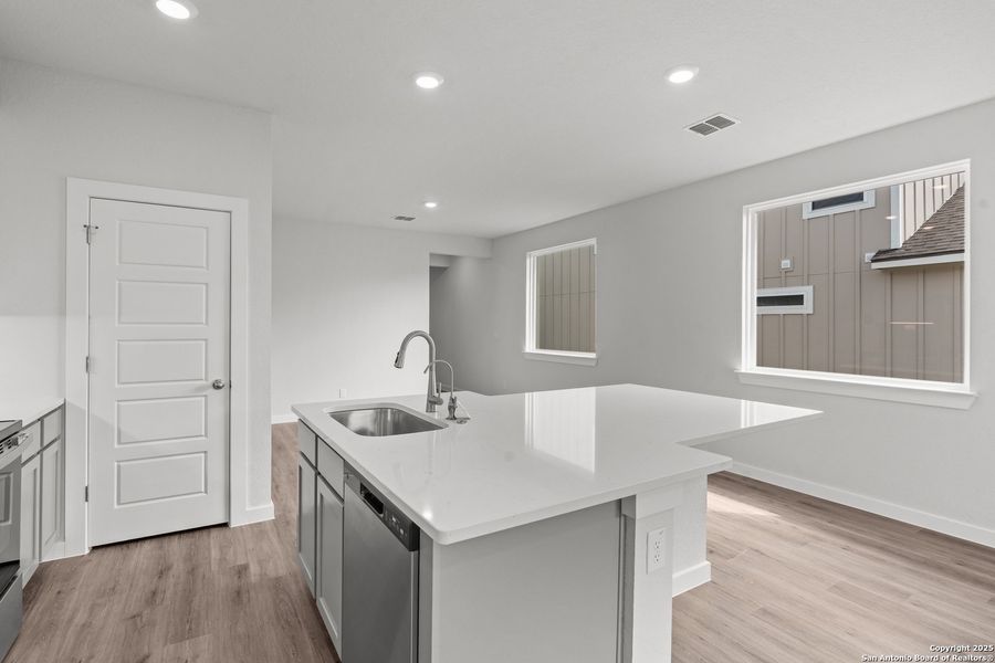 Furnished interior view inside a new home in Highland Ridge, New Braunfels (Image 8). Furnished interior view inside a new home in Highland Ridge, New Braunfels (Image 8).