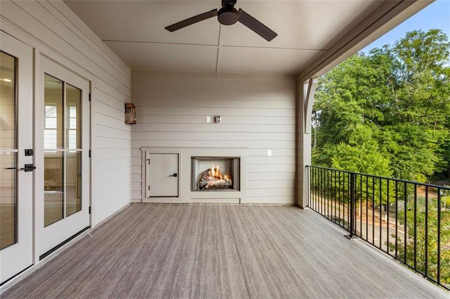 Exterior details and patio area of a home in , Alpharetta (Image 3).