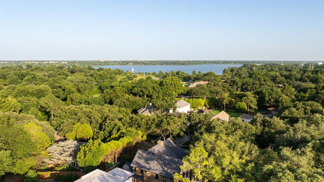 Image 7 of a home in . Image 7 of a home in .