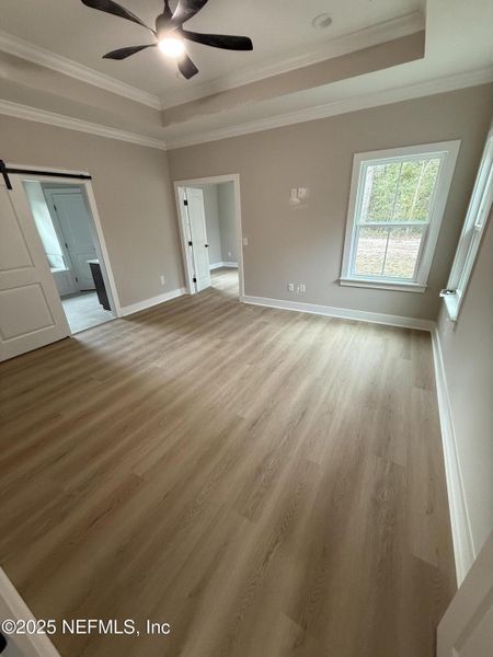 Spacious, unfurnished interior of a new home in , Macclenny (Image 8).