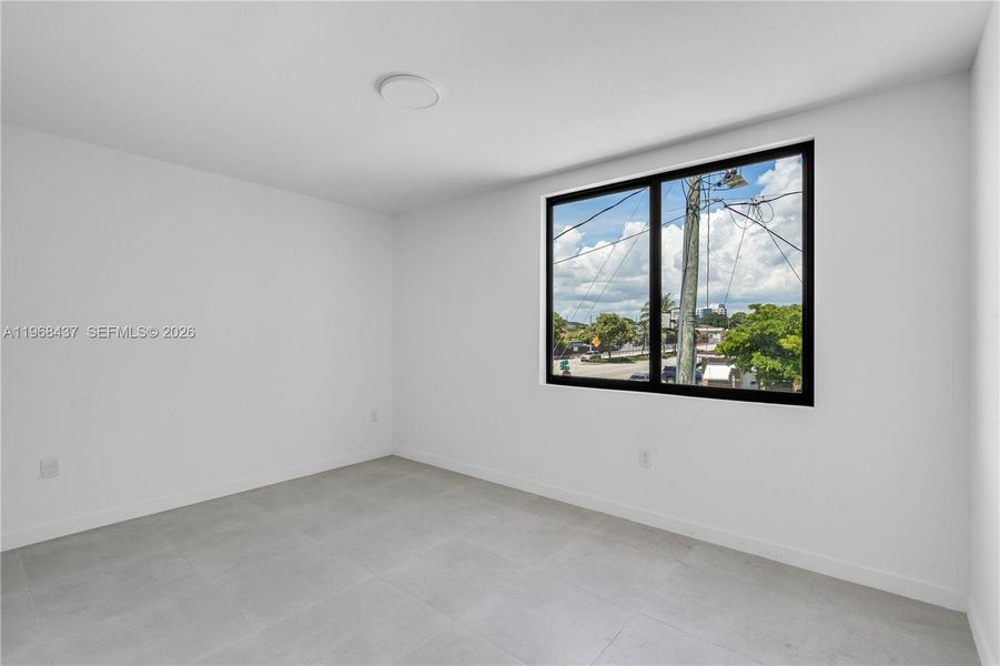 Spacious, unfurnished interior of a new home in , Miami (Image 13).