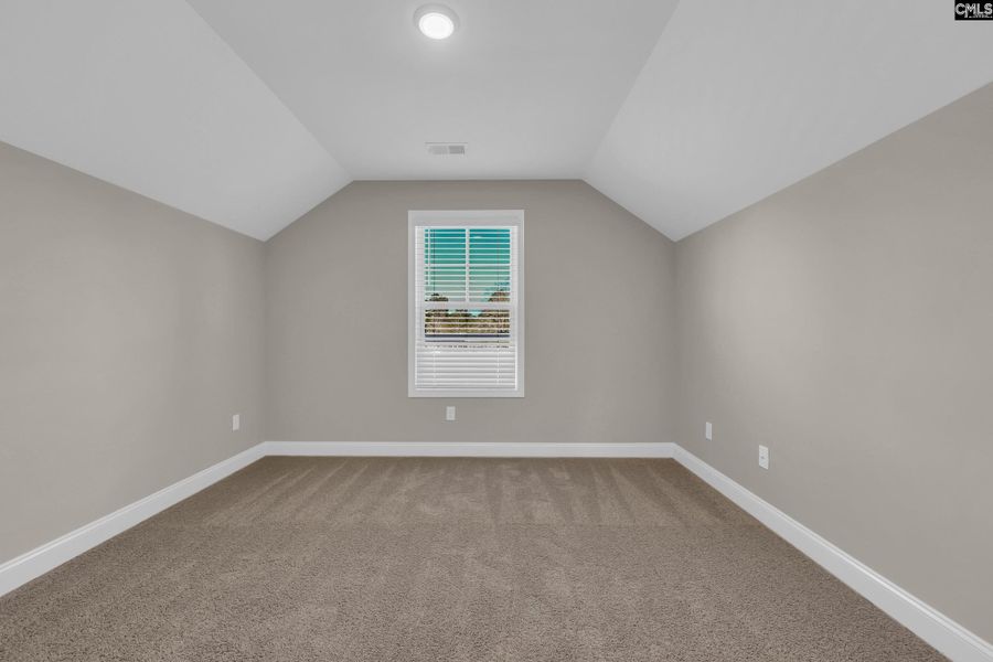 Spacious, unfurnished interior of a new home in Bickley Station, Irmo (Image 19).