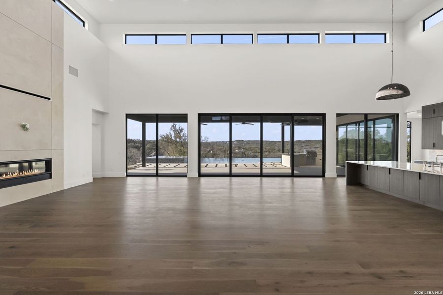 Spacious, unfurnished interior of a new home in , Boerne (Image 42).