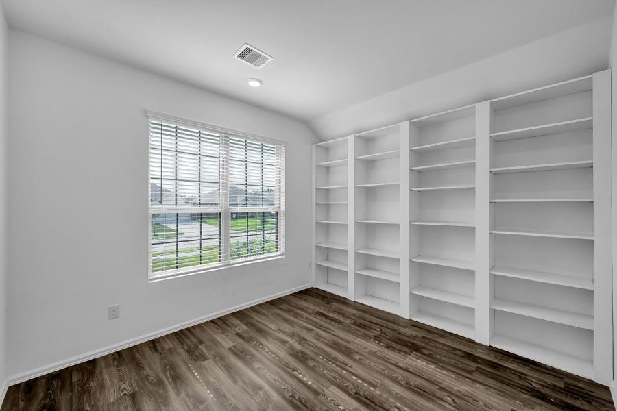 Spacious, unfurnished interior of a new home in Tavola: Wildflower II Collection, New Caney (Image 22).