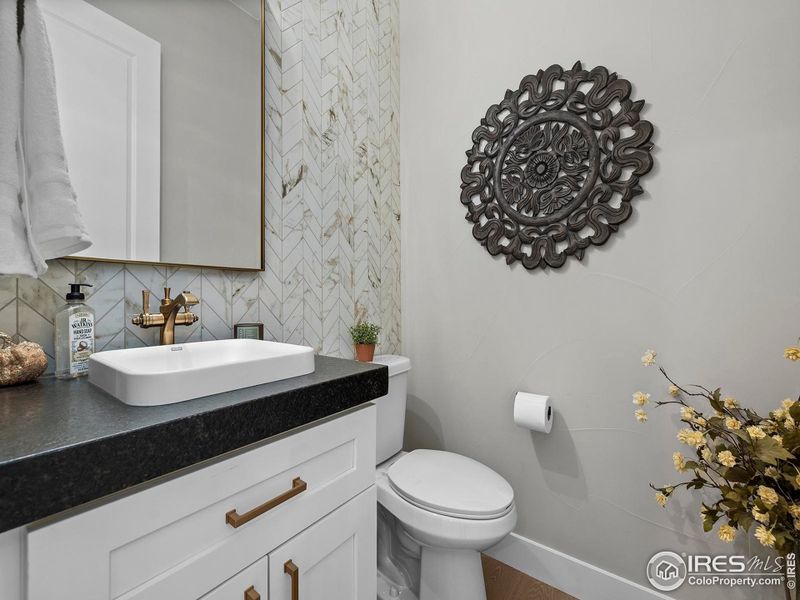 Furnished interior view inside a new home in , Berthoud (Image 38).