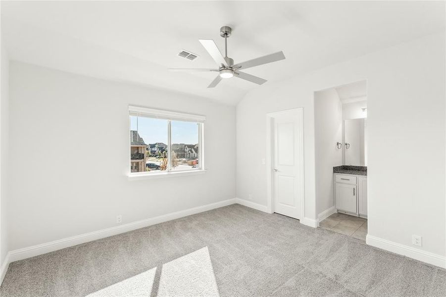 Spacious, unfurnished interior of a new home in Ridgepoint, Midlothian (Image 31). Spacious, unfurnished interior of a new home in Ridgepoint, Midlothian (Image 31).