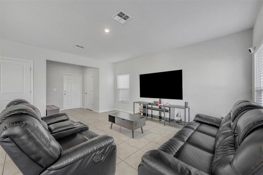 Furnished interior view inside a new home in , Haines City (Image 7).