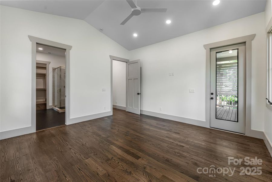 Main level primary suite Main level primary suite