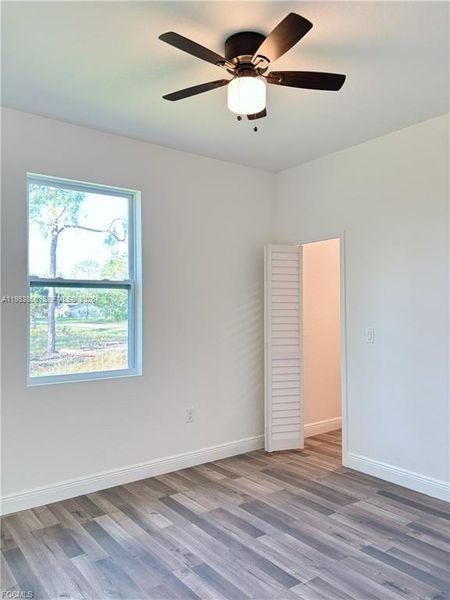 Spacious, unfurnished interior of a new home in , Lehigh Acres (Image 14).