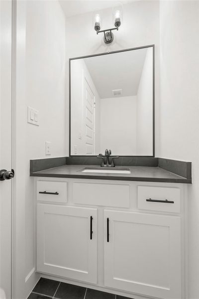 Representative image. Features, selections and colors may vary.