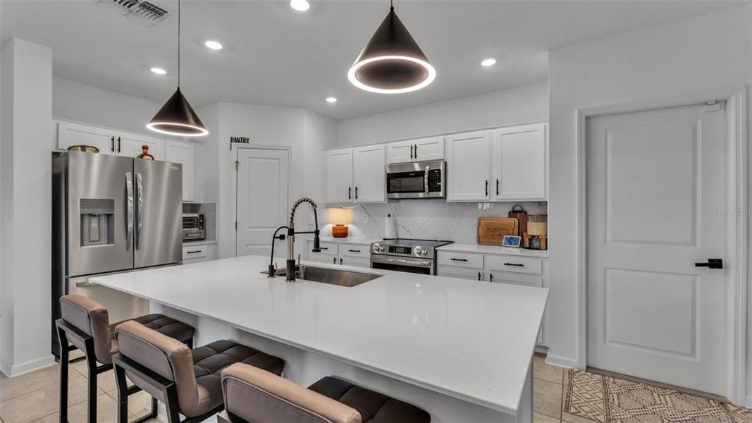 Furnished interior view inside a new home in , Winter Haven (Image 6).