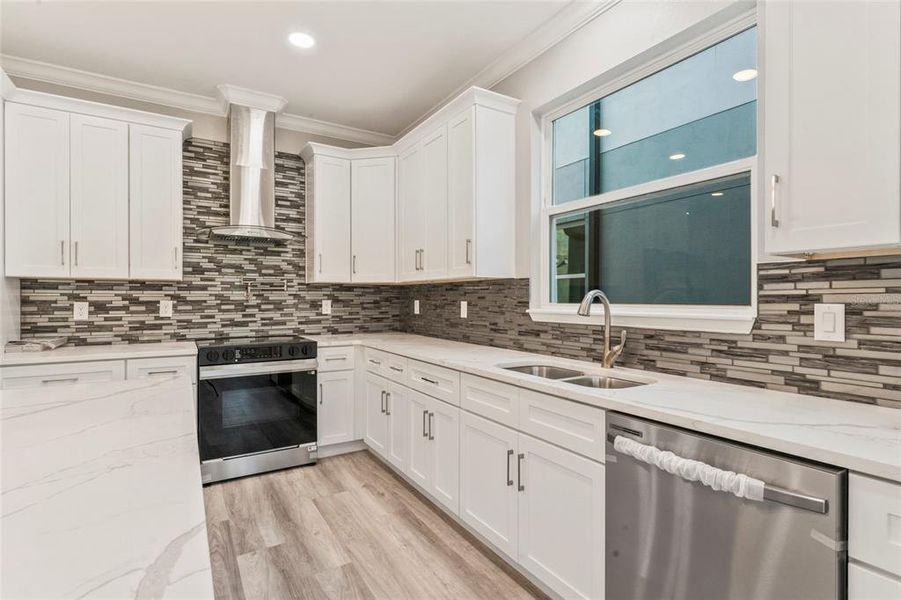 Furnished interior view inside a new home in , Tampa (Image 8).