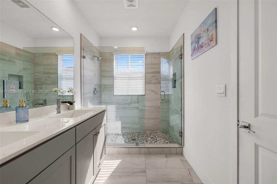 Furnished interior view inside a new home in , Pembroke Pines (Image 33). Furnished interior view inside a new home in , Pembroke Pines (Image 33).