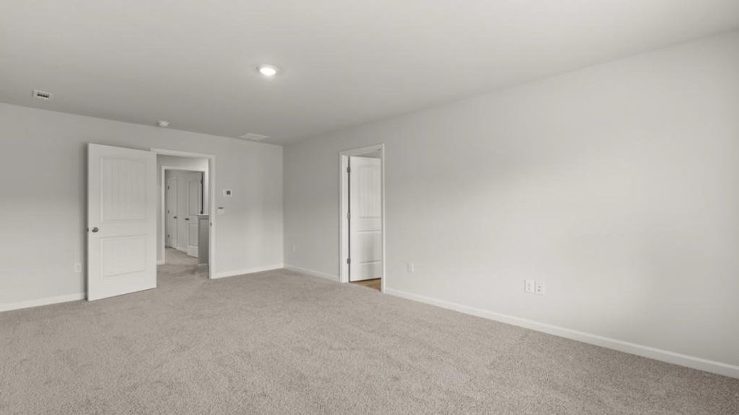 Spacious, unfurnished interior of a new home in Grandview at Lanier, Dawsonville (Image 17). Spacious, unfurnished interior of a new home in Grandview at Lanier, Dawsonville (Image 17).