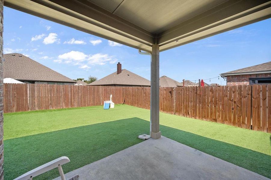Exterior details and patio area of a home in , Springtown (Image 3).
