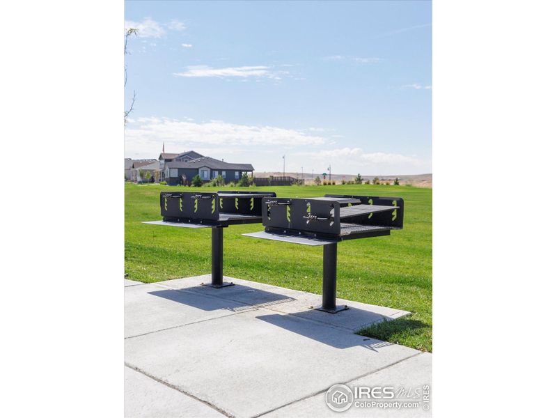 Community amenities in Settlers Crossing, Commerce City (Image 23).