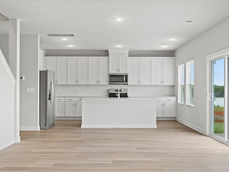 Furnished interior view inside a new home in Chatham Forest, Duncan (Image 5).