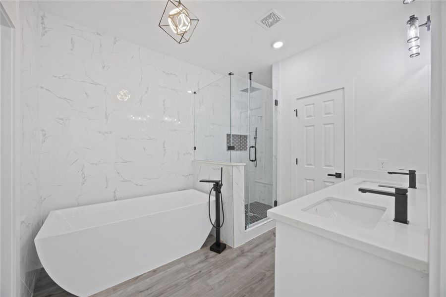 Furnished interior view inside a new home in , Houston (Image 12).