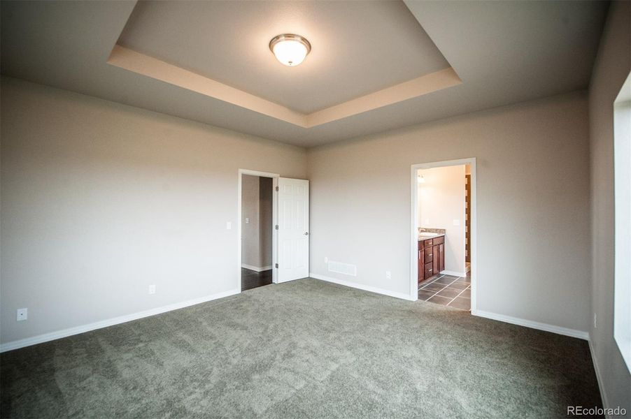 Spacious, unfurnished interior of a new home in , Colorado Springs (Image 26).