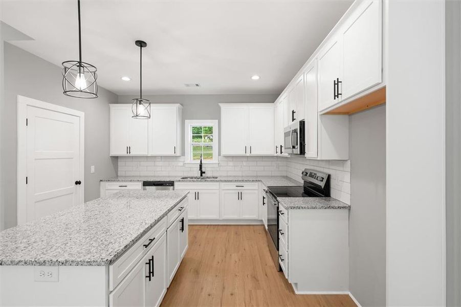 Furnished interior view inside a new home in , Villa Rica (Image 9).