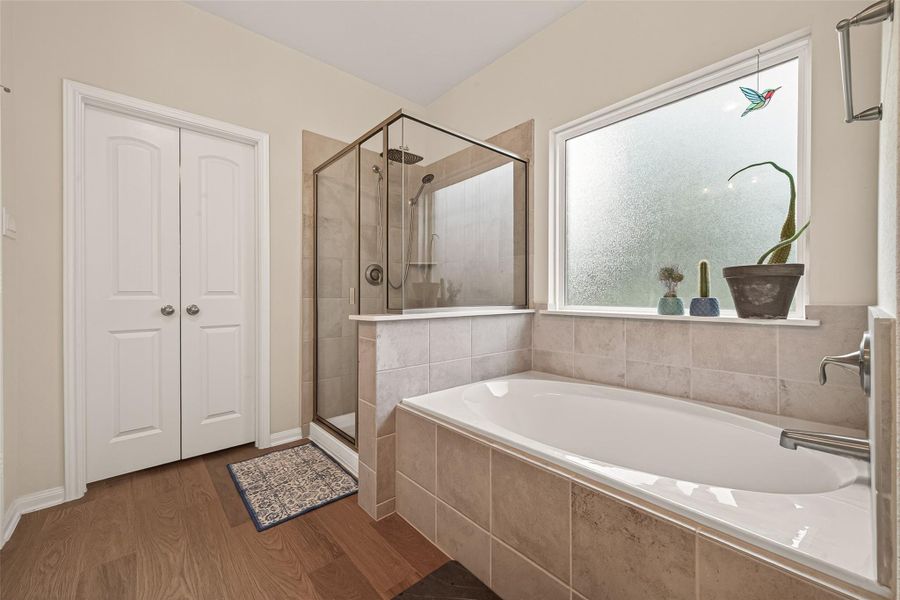 Furnished interior view inside a new home in , Willis (Image 6).