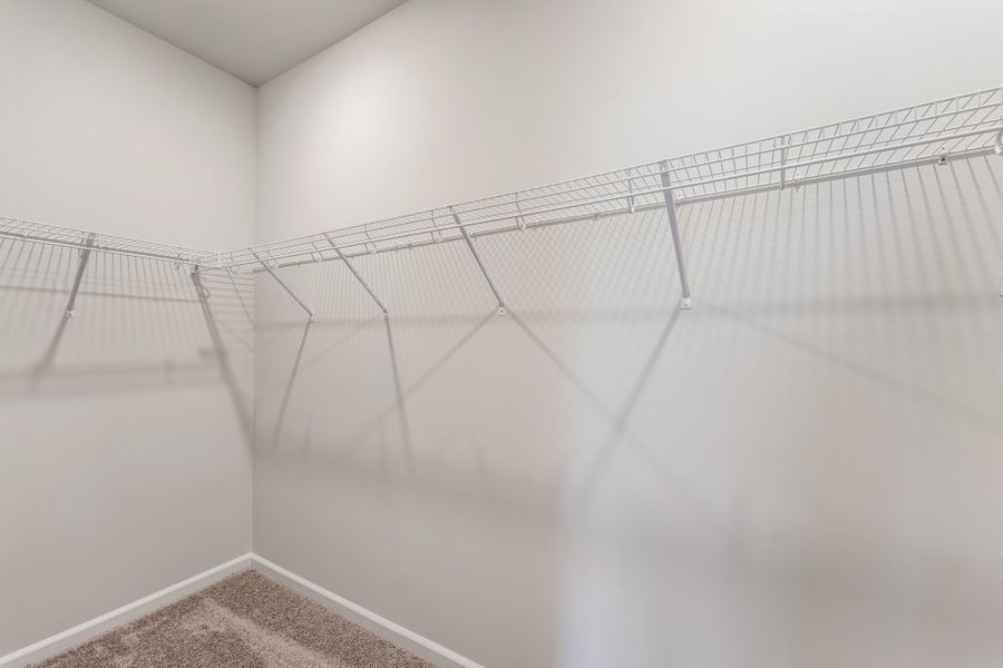 Image 24 of a home in Edwards Station.