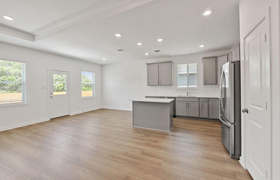 Spacious, unfurnished interior of a new home in Skyview, Belton (Image 11).