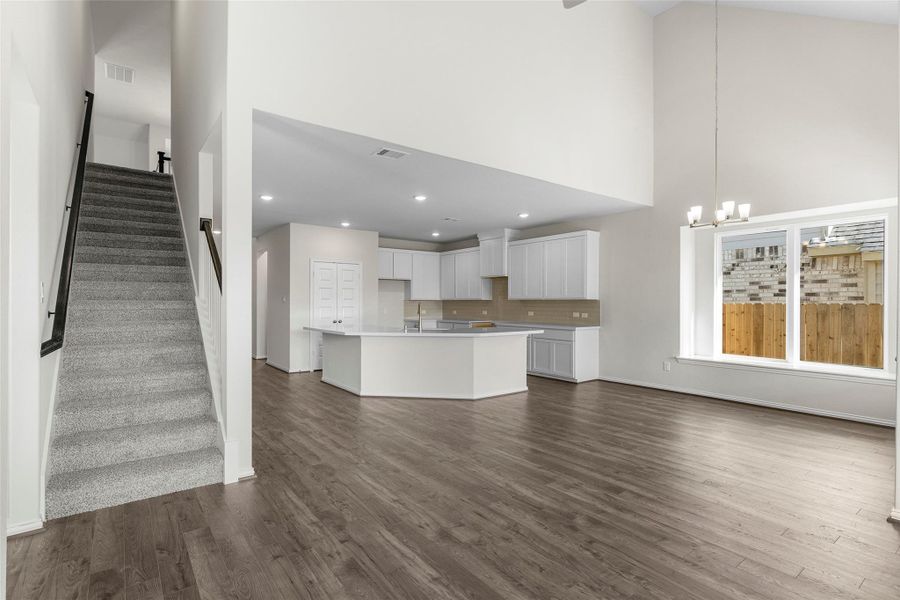 Spacious, unfurnished interior of a new home in Southern Pointe, College Station (Image 33). Spacious, unfurnished interior of a new home in Southern Pointe, College Station (Image 33).