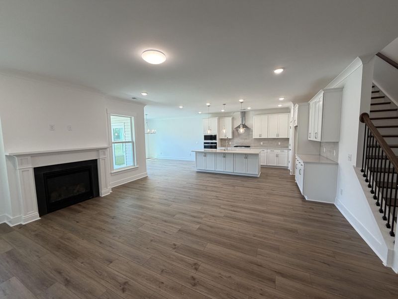 Spacious, unfurnished interior of a new home in Central Estates, Summerville (Image 19).