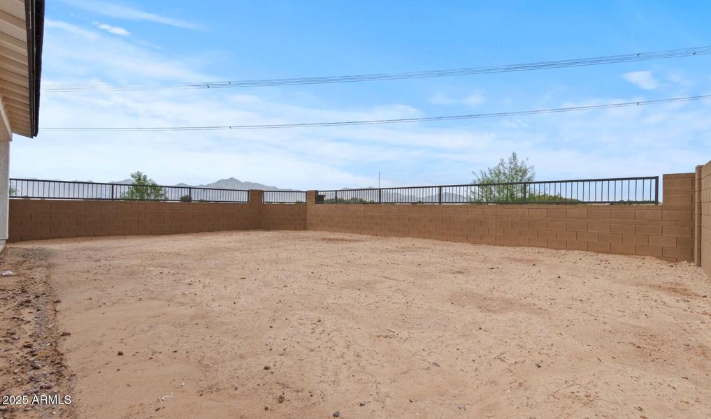 LS Lot #91 Backyard (Large) LS Lot #91 Backyard (Large)