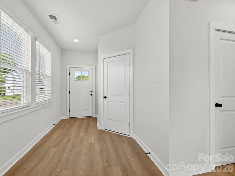 Spacious, unfurnished interior of a new home in Westview Towns, Waxhaw (Image 13).