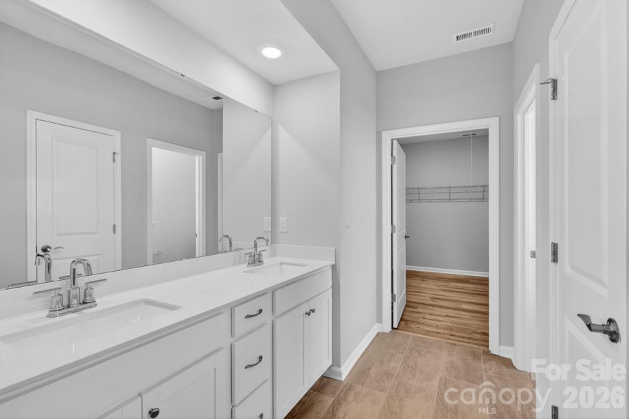 Furnished interior view inside a new home in Roselyn, Lancaster (Image 5).