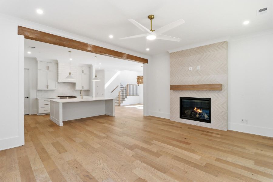 Spacious, unfurnished interior of a new home in The Preserve at Pennys Creek, Johns Island (Image 12). Spacious, unfurnished interior of a new home in The Preserve at Pennys Creek, Johns Island (Image 12).