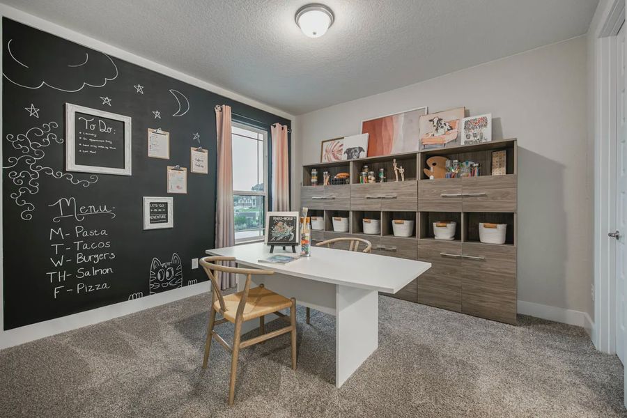 Representative furnished interior of a home built from the Bethany by Chesmar Homes in Heimer Estates at Garden Ridge, Fulshear (Image 8).